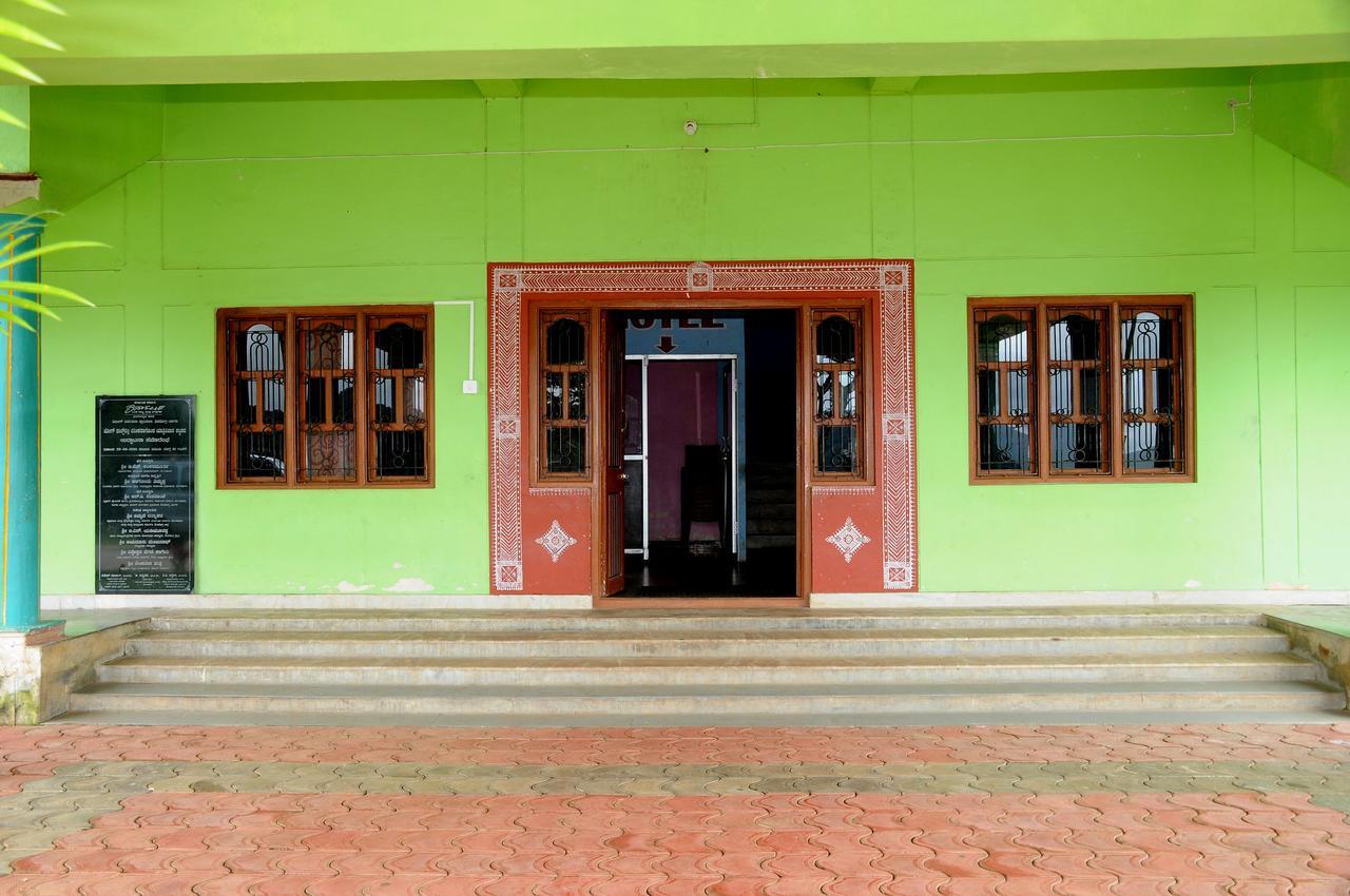 Prakruthi Yatri Nivas Hotel Mavingundi Exterior photo